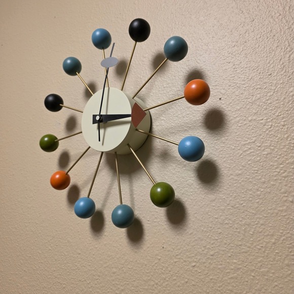 George Nelson Style Mid Century Modern Atomic Starburst Wall Clock Colorful Ball - Picture 4 of 6